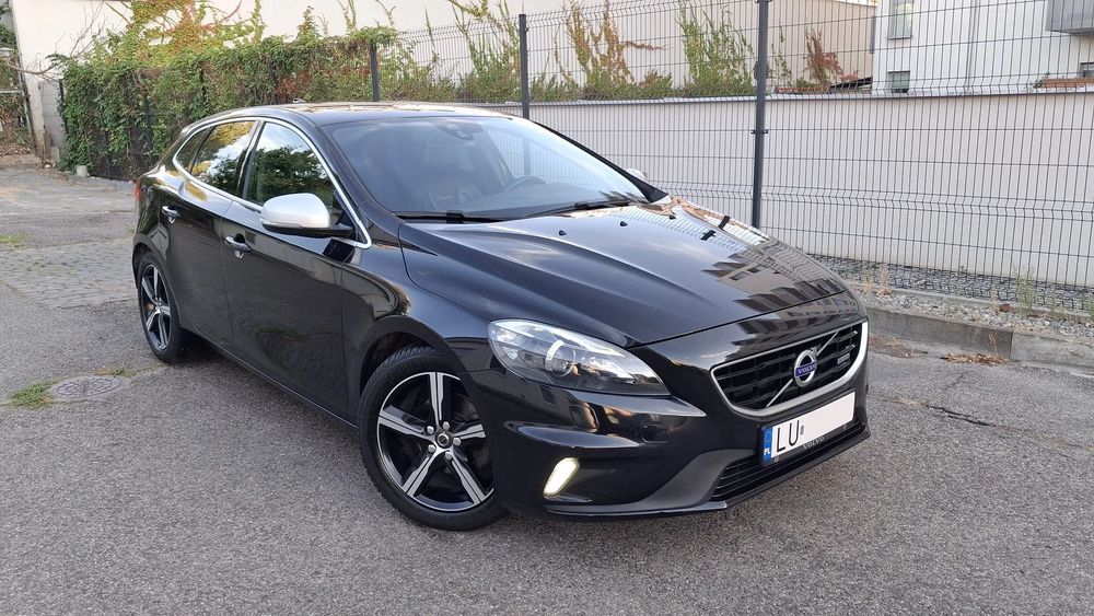 Volvo V40 II D2 R Design 2014