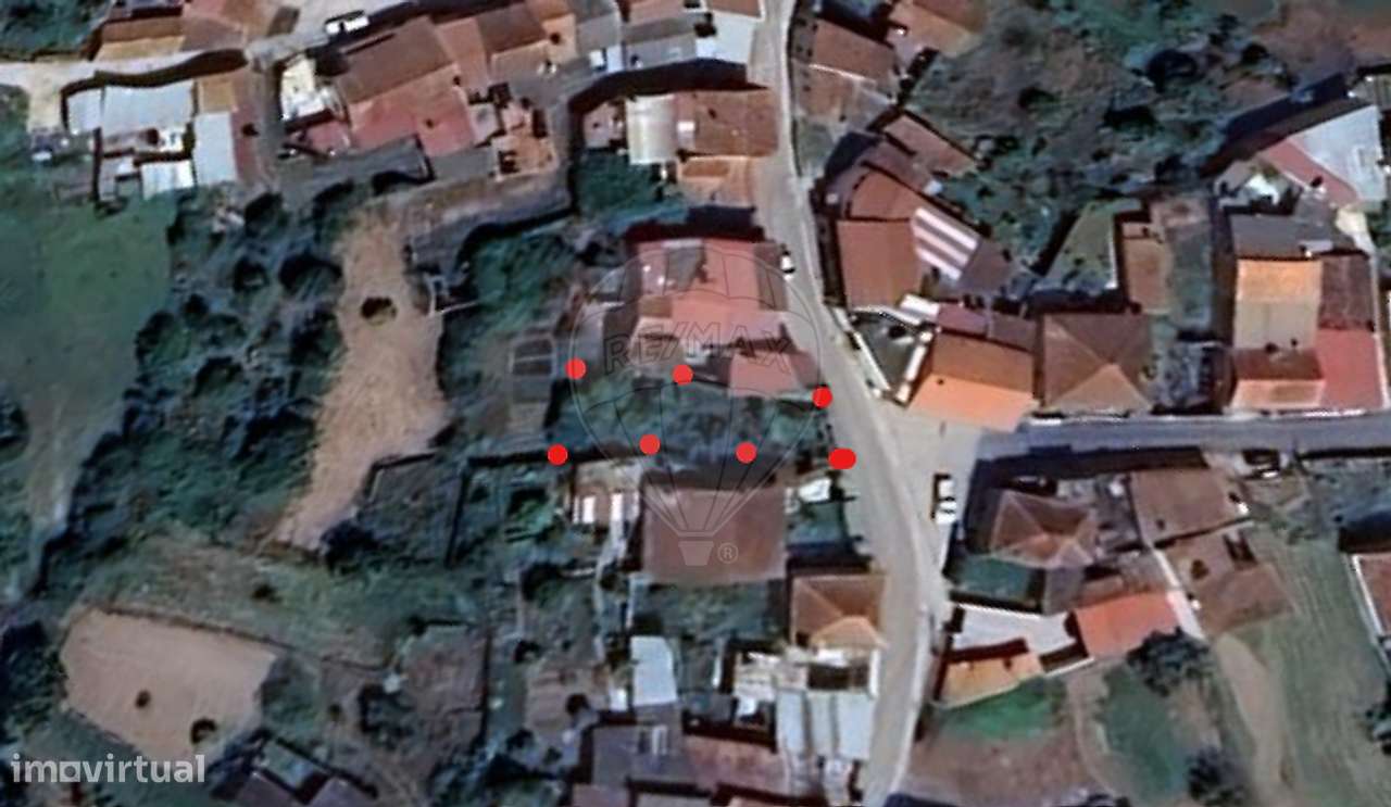 Moradia T4 para venda - Grande imagem: 2/3