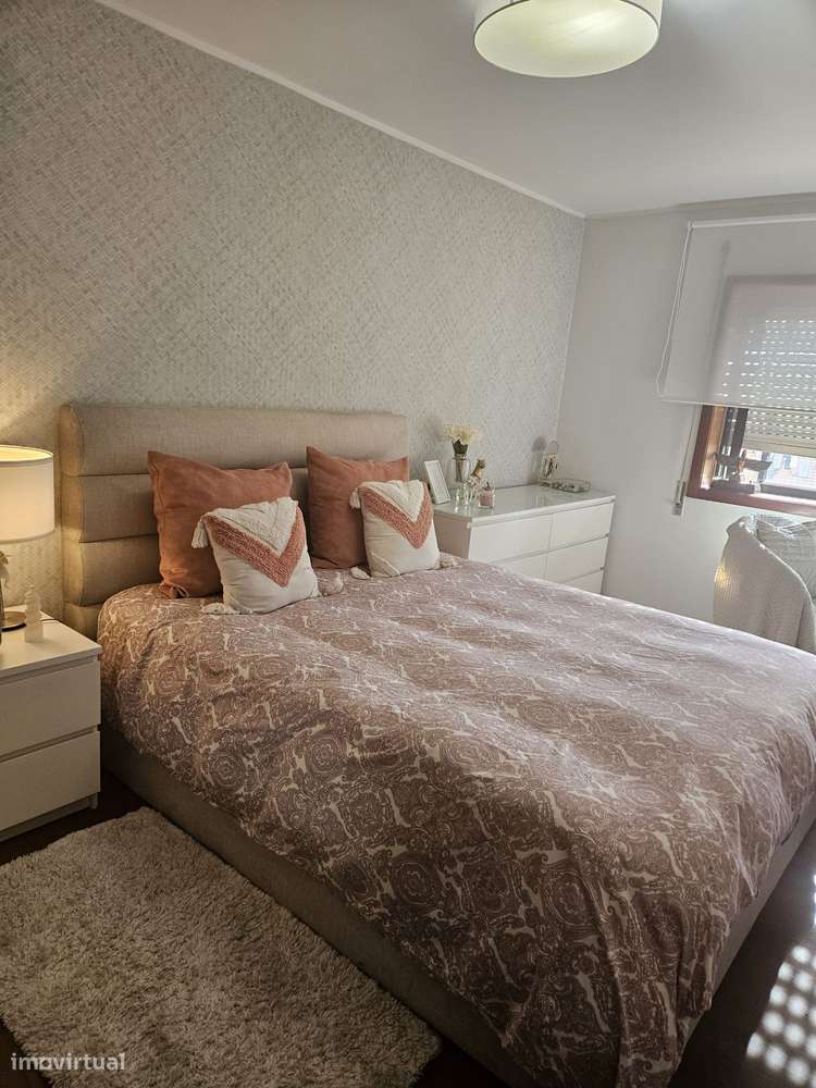 Excelente  apartamento T2-24