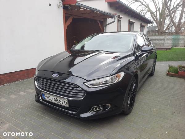 Ford Fusion 2.0 EcoBoost Titanium - 1