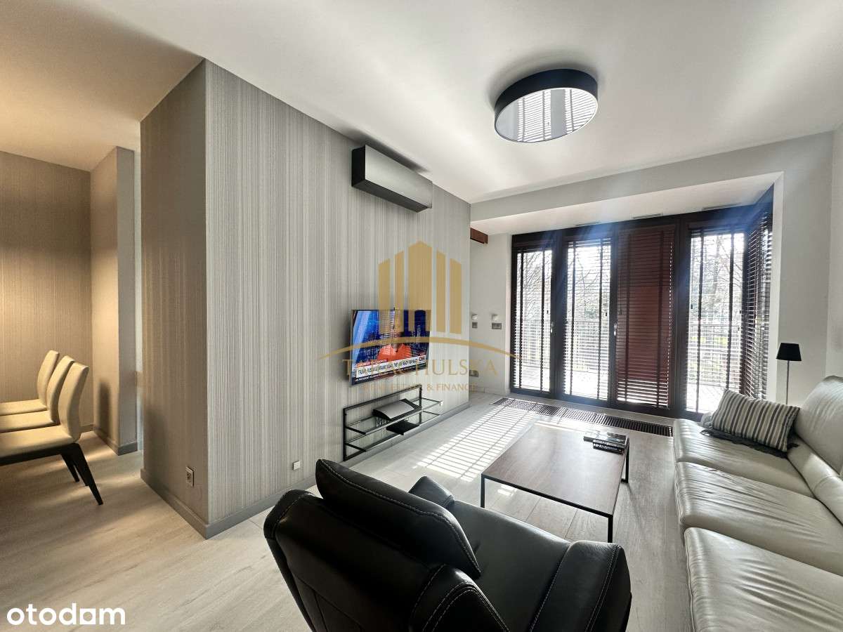 Klimt House | 1 bedroom | big terrace | AC-0