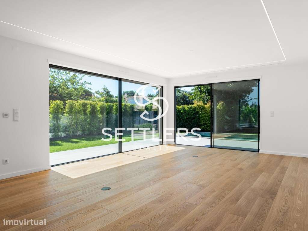 Moradia Isolada T5+2 - Birre - Grande imagem: 4/39