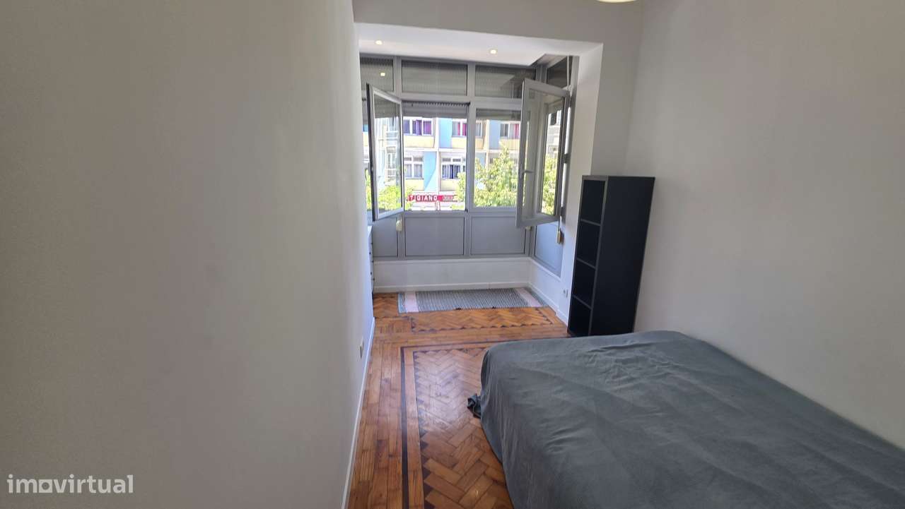 T3 Premium Remodelado no centro de lisboa com terraço Privado-7