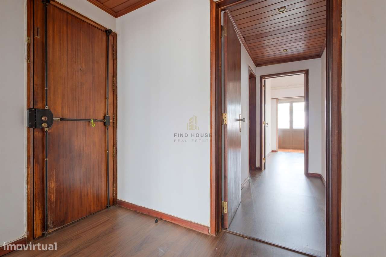 Apartamento T2 com vista mar na figueirinha, Oeiras-1