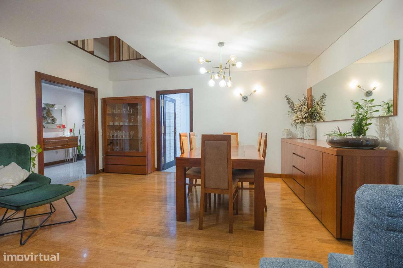 Apartamento Duplex Remodelado – Rotunda do Lavrador, Maia - Grande imagem: 2/48