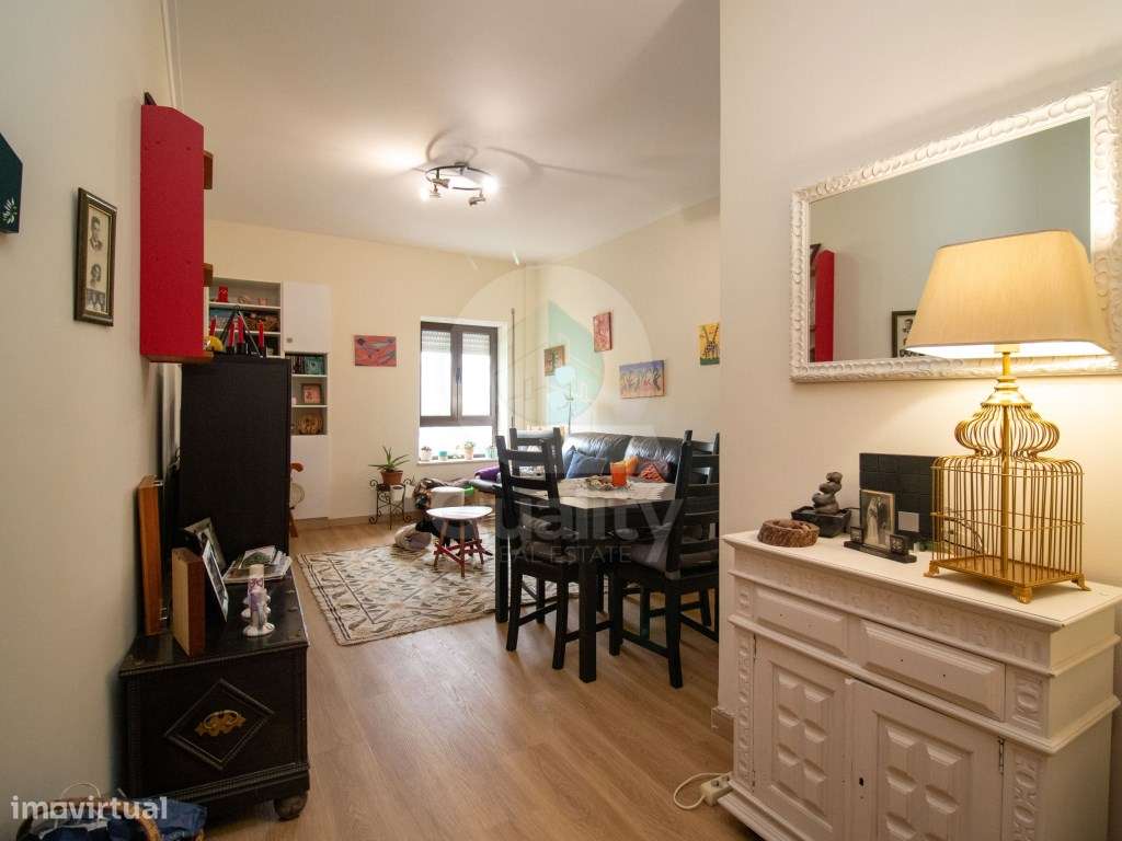 Apartamento T3 com Vista Rio em Excelente Localização-30