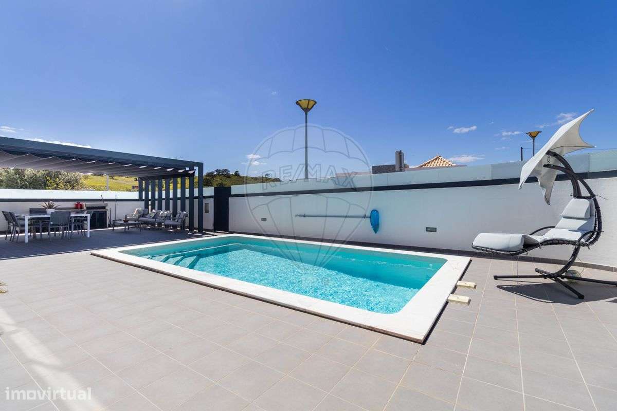 Moradia T4 para venda - Grande imagem: 2/33