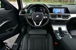 BMW Seria 3 330d AT MHEV - 12