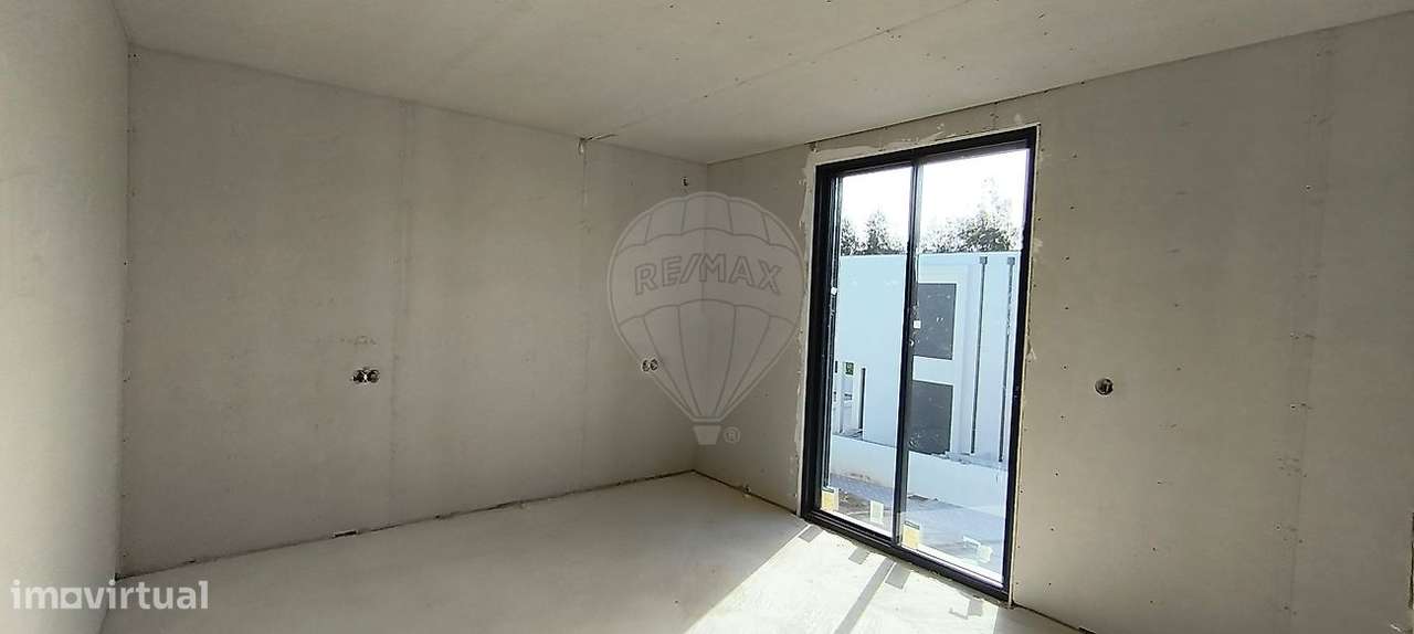 Moradia T2 para venda-11