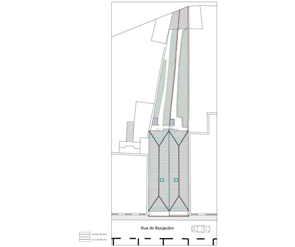 Apartamento T1 com jardim privado, na Rua Bonjardim-18