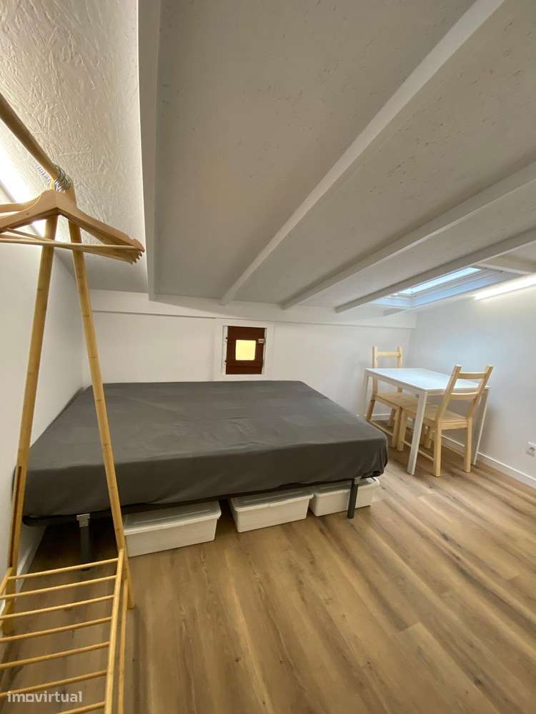 Excelente Prédio remodelado junto à Praça do Comercio-9