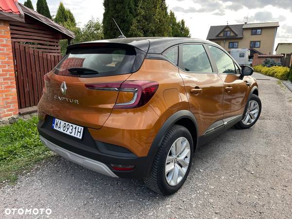 Renault Captur - 25