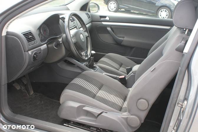 Volkswagen Golf V 1.4 TSI Comfortline - 16