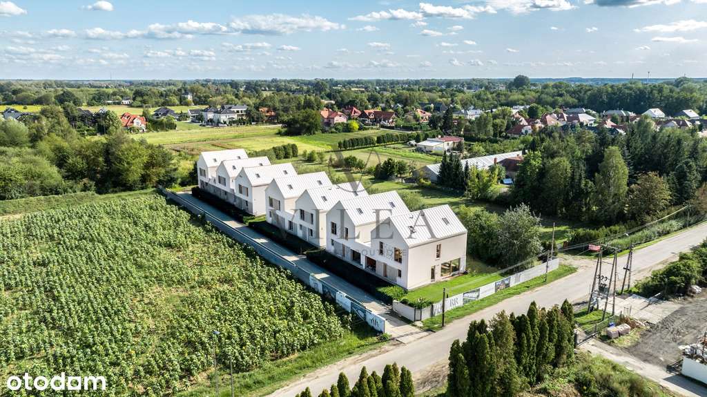 Dom Wolnostojący 272.2 m² + ogród, garaż (2)-0