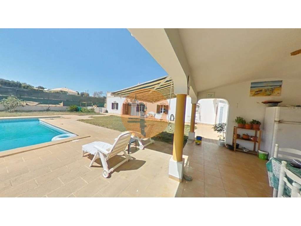 Moradia Típica T3 com piscina. - Grande imagem: 4/36