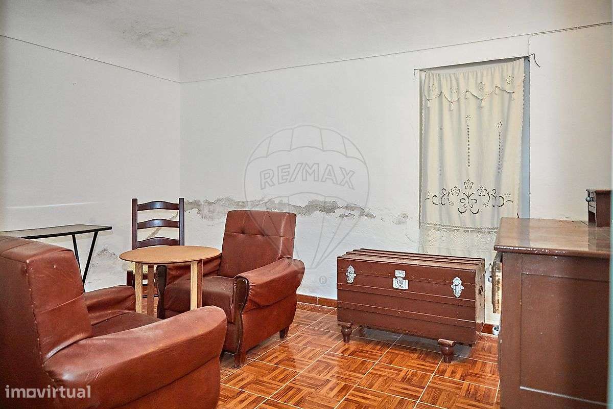 Moradia T3 para venda-8