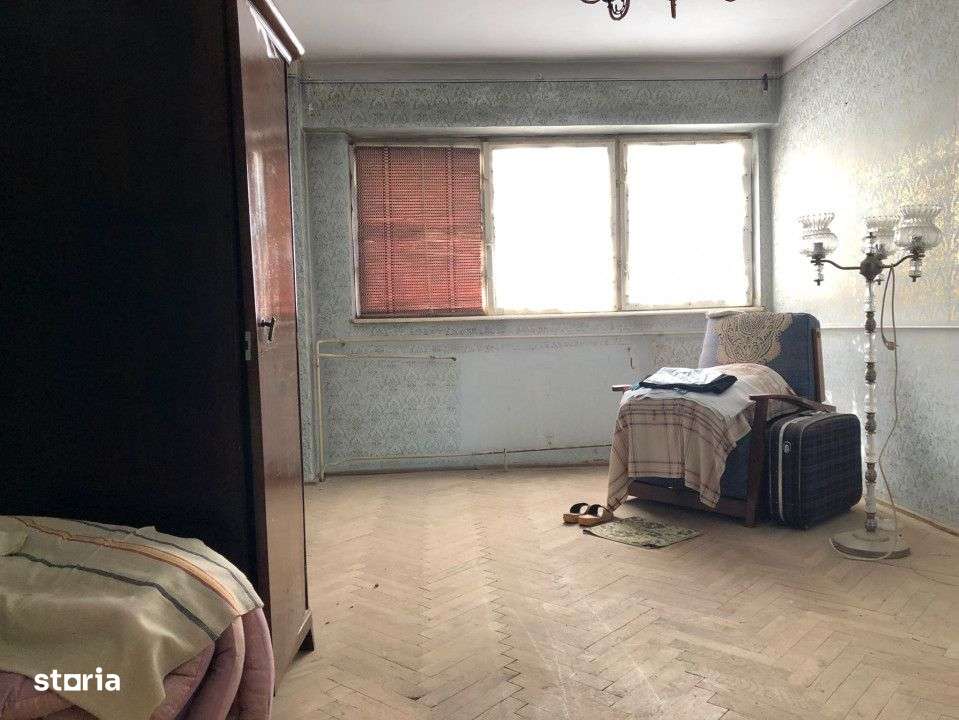 Calarasilor! Apartament 4 camere decomandat! suprafata 93mp - Imagine principală: 4/14