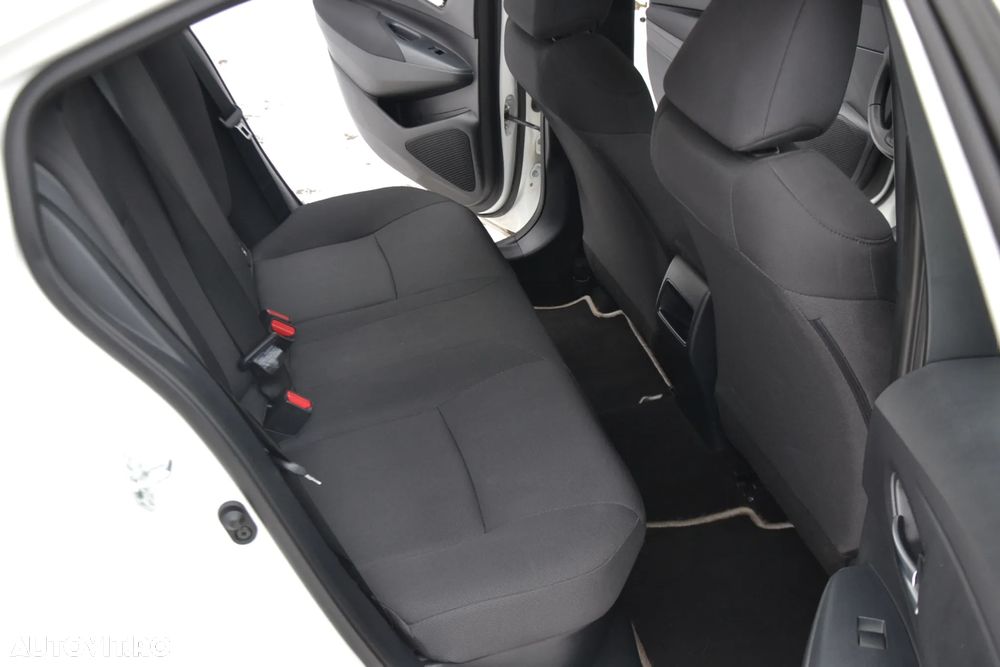 Toyota Corolla Sedan 1.8 Hybrid ECO HSD E-CVT 140 cp 33202 km - 11