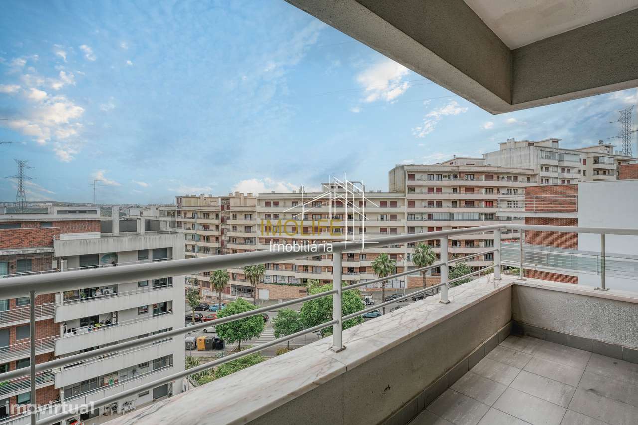 Magnifico apartamento T3 nas Colinas de Cruzeiro em Odivelas-39
