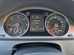 Volkswagen Passat Variant 2.0 TDI BlueMotion Technology DSG Comfortline - 24