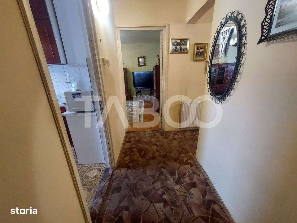 Apartament 4 camere decomandate de vanzare 2 bai zona Strand in Sibiu - Imagine principală: 4/9
