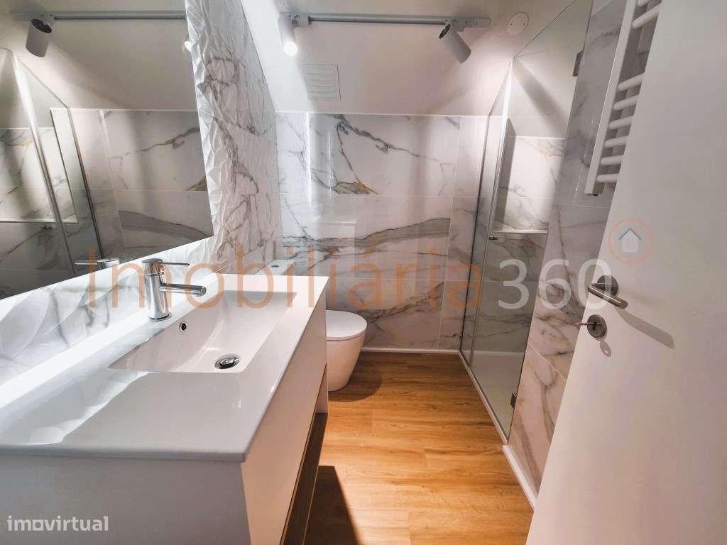 **Apartamento T2 Duplex Novo com Terraço em Matosinhos**-20