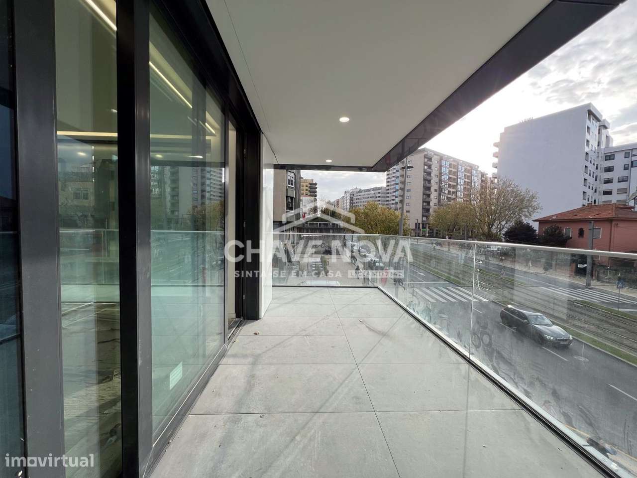 T3 Novo c/ 2 Lugares de Garagem Centro Gaia (Avª República) - Grande imagem: 5/22