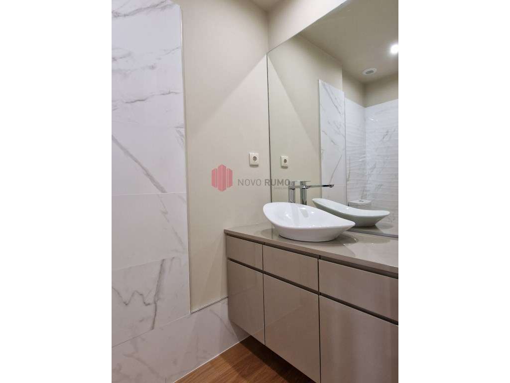 Apartamento T3 novo com terraço no centro da Maia pronto a habitar.-7