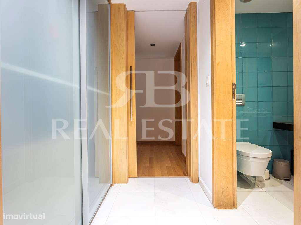 T2 no condominio SCALA Cascais | Jardim privado e jardim do condomí...-19