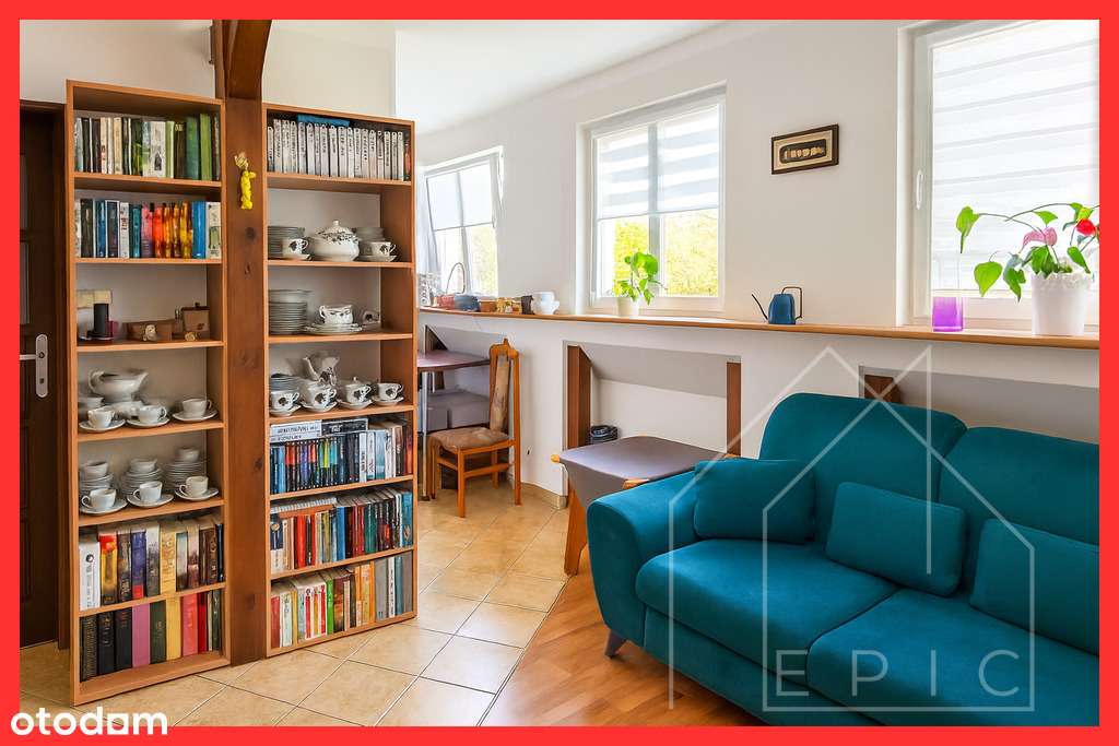 Dwupoziomowe mieszkanie z widokiem na park-0