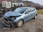 Motor + Cutie viteze  HYUNDAI I 30,an 2009,motor 1.6 CRDI,avariat - 3