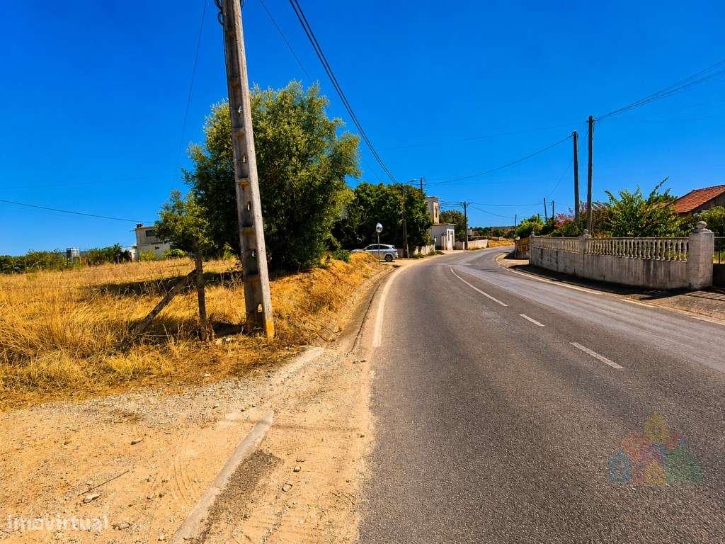Terreno urbanizável a 5 minutos de Tomar-11