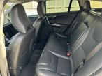 Volvo V60 Cross Country 2.0 D3 Summum Geartronic - 27