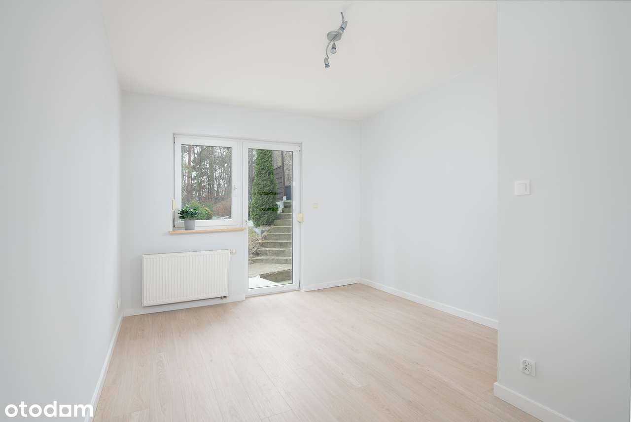 Ponadczasowy, jakościowy dom na dużej działce przy lesie-7