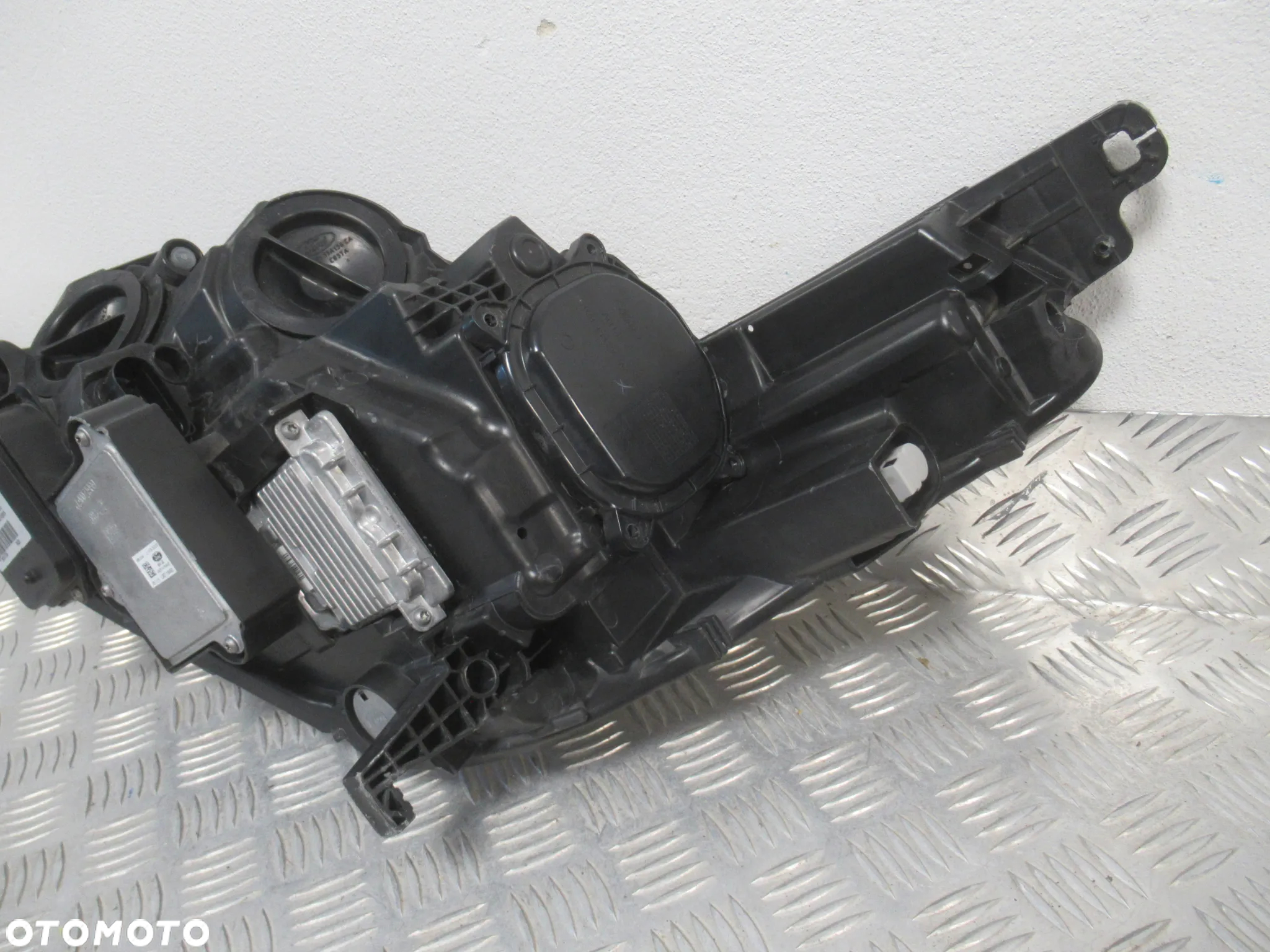 LAMPA PRZEDNIA PRZÓD PRAWA FORD C-MAX MK2 II LIFT XENON F1CB-13D152-AF 2014-2019 - 26