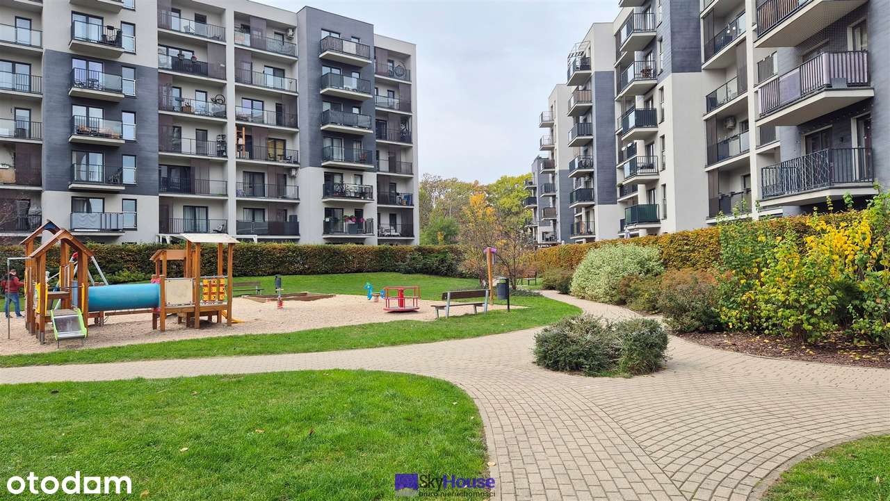 Przestronny salon z dużym balkonem + M.P,  blisko terny zielone/ park-15