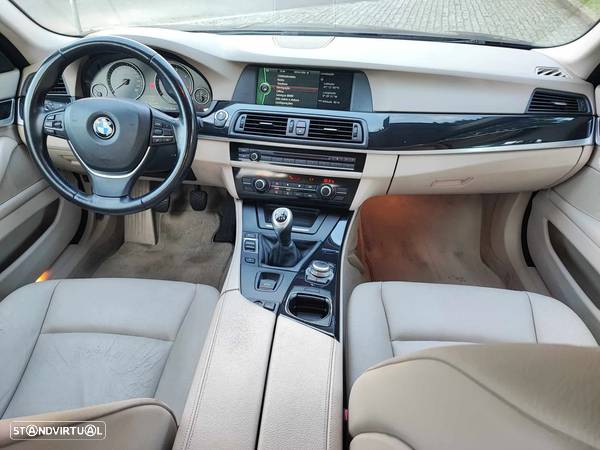 BMW 520 d - 32