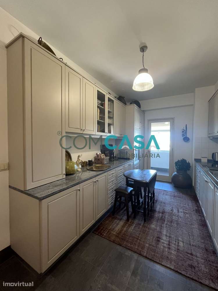 Apartamento 5 assoalhadas (T4) | varandas | permutas | Matosinhos-6