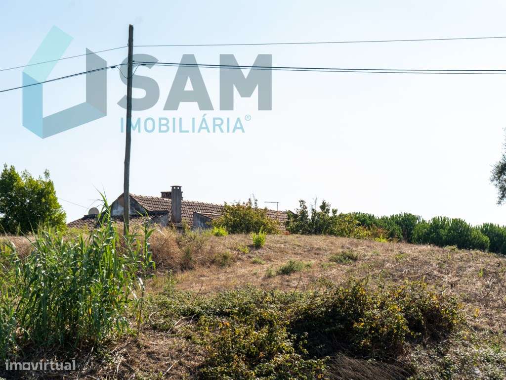 Moradia Térrea para Restauro | Terreno de malha urbana com 9.004 m²-41