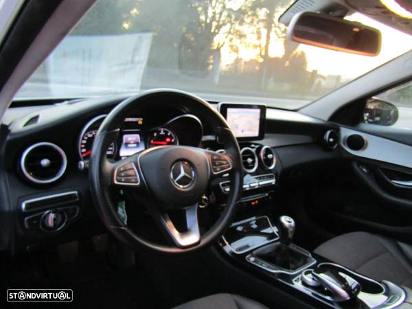 Mercedes-Benz C 200 BlueTEC Avantgarde - 21