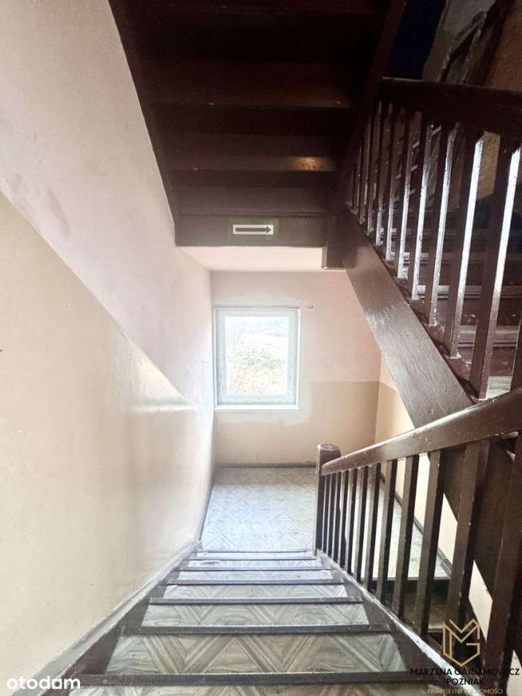 Dom 3 kondygnacje, centrum Niedoradza-9