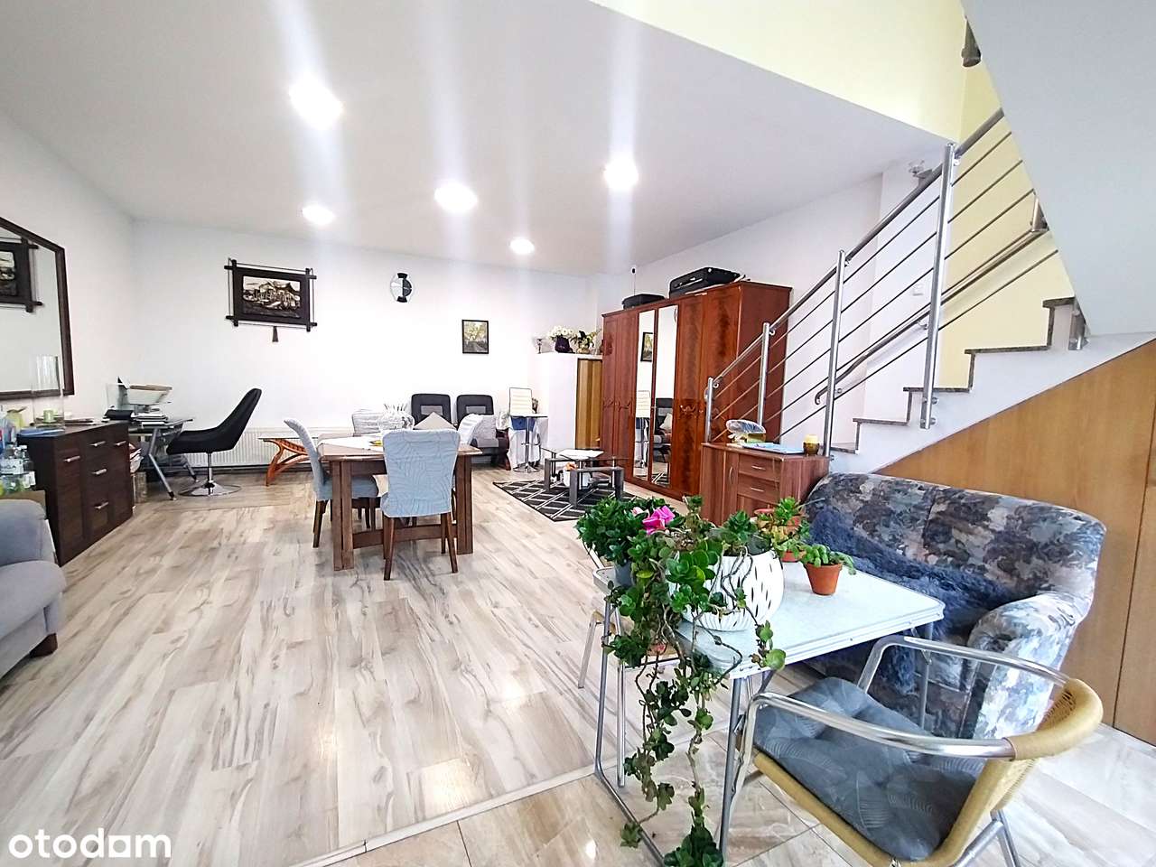 NA  SPRZEDAŻ DOM IDEALNY POD INWESTYCJĘ.-11