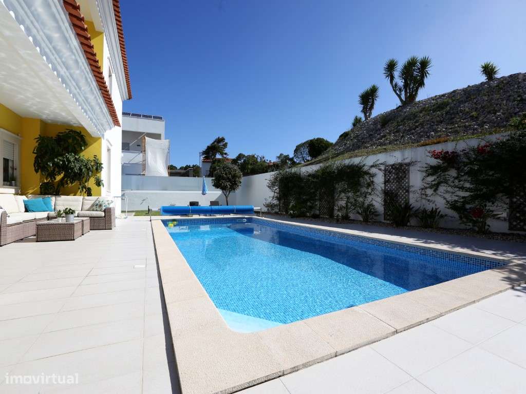 Magnífica Moradia T4 com piscina na Tapada | Sítio da Nazaré-6