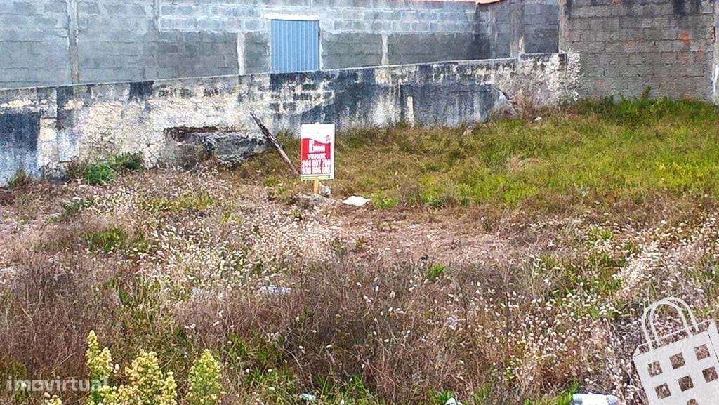 Terreno para construção urbana com a área de 352 m2, viabilidade até d-4