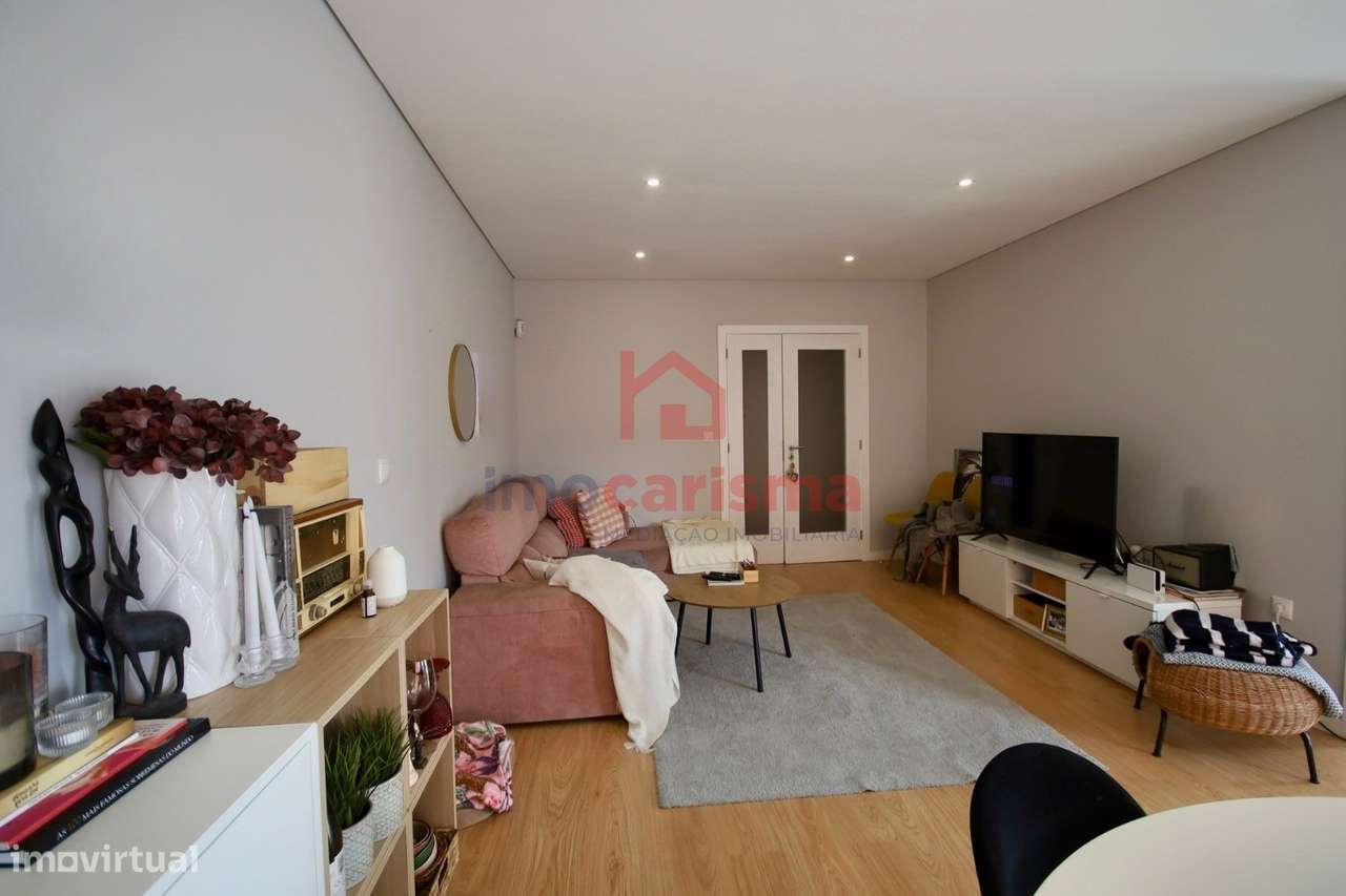 Apartamento T4 em Vila das Aves, Santo Tirso - Grande imagem: 2/28