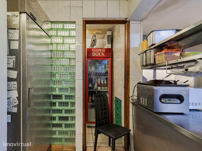 Restaurante em pleno funcionamento - Oportunidade de negocio na Ave...-24