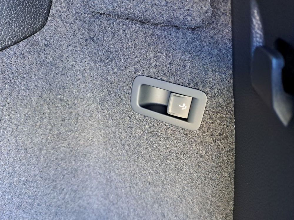 SKODA KAROQ 1.5 TSI 150KM DSG SPORTLINE, fabryczny hak, od ręki