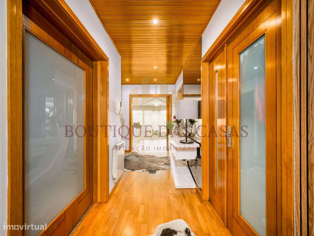 Moradia T5 em Perosinho-7