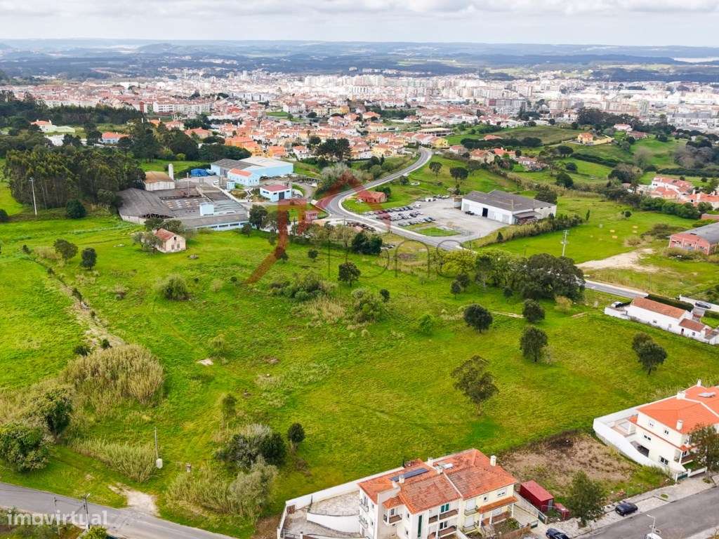 Terreno Urbano com projeto aprovado para construção-31