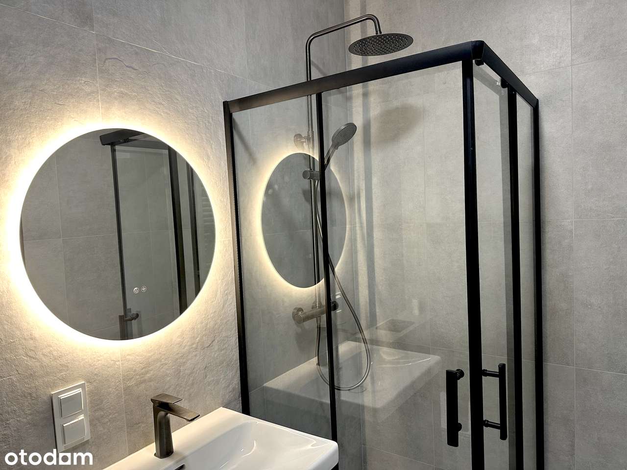 2 pokoje, miejsce postojowe - ul. Hawelańska 25!-1